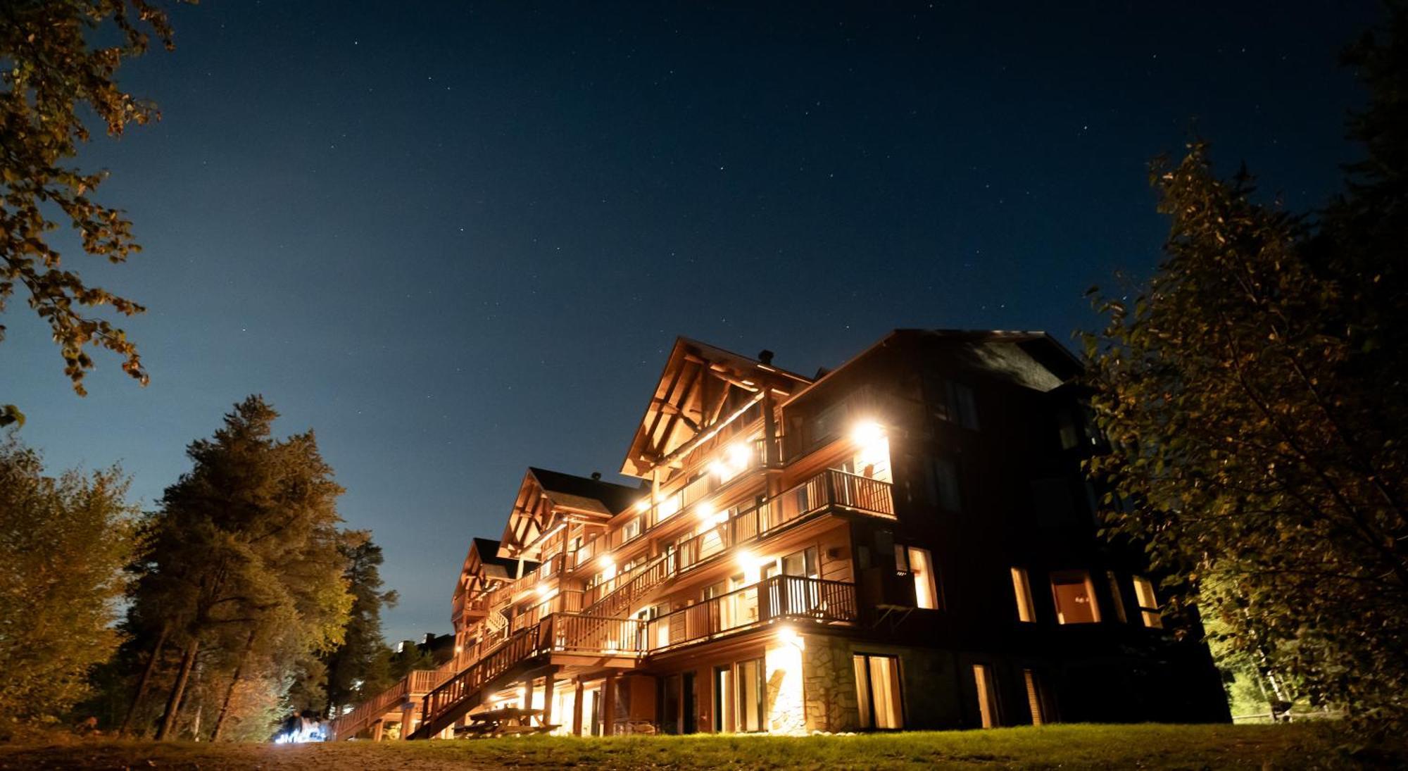 Auberge du Lac Taureau Saint-Michel Exterior foto